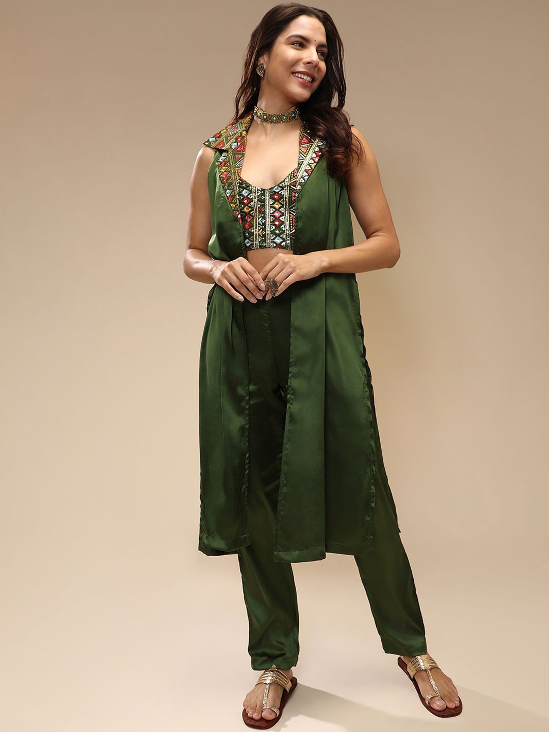 

QISSA Embroidered Sleeveless Crop Top With Shrug & Trousers, Green