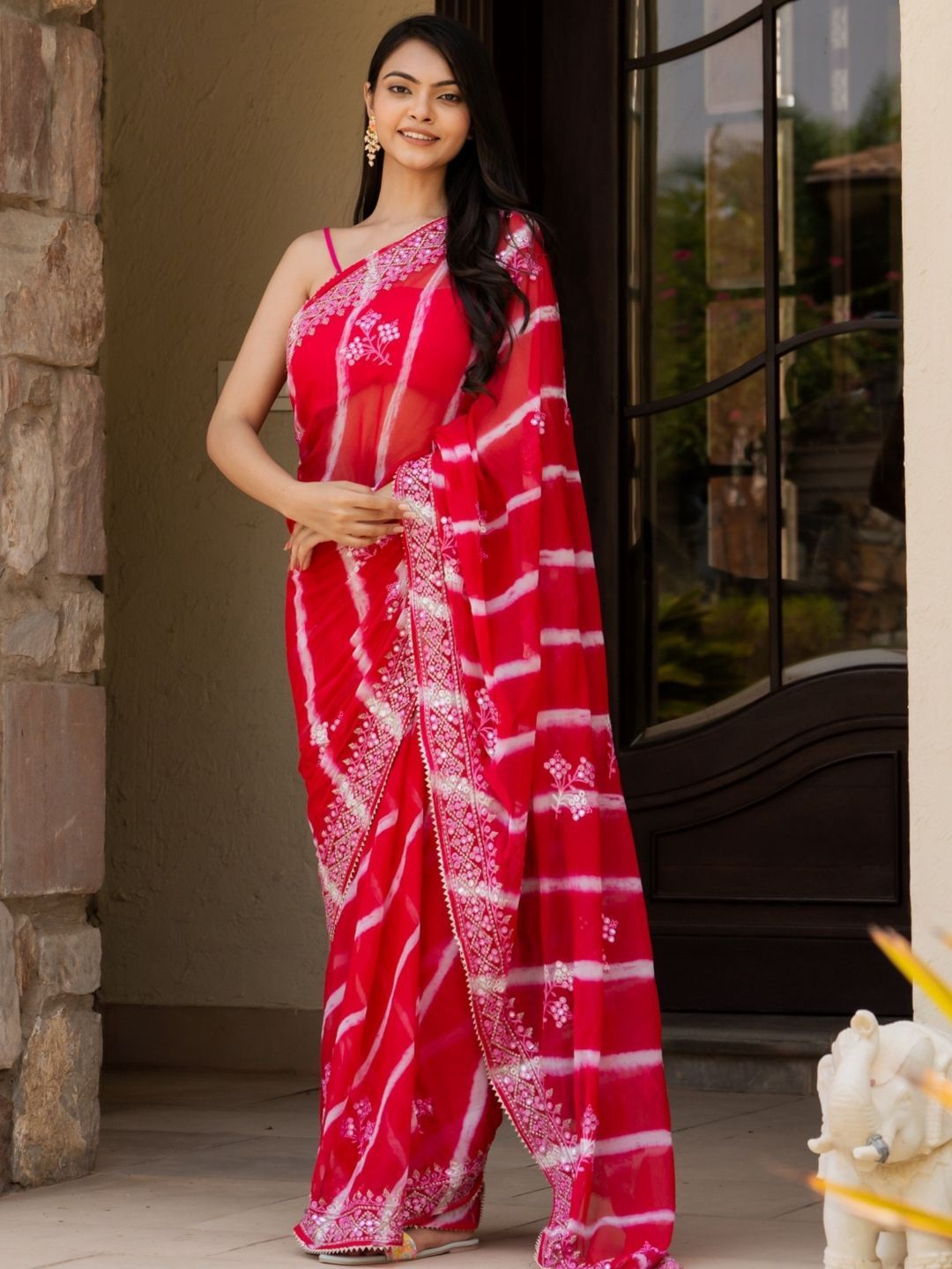 

PRETTY PALLU Leheriya Mirror Work Saree, Red