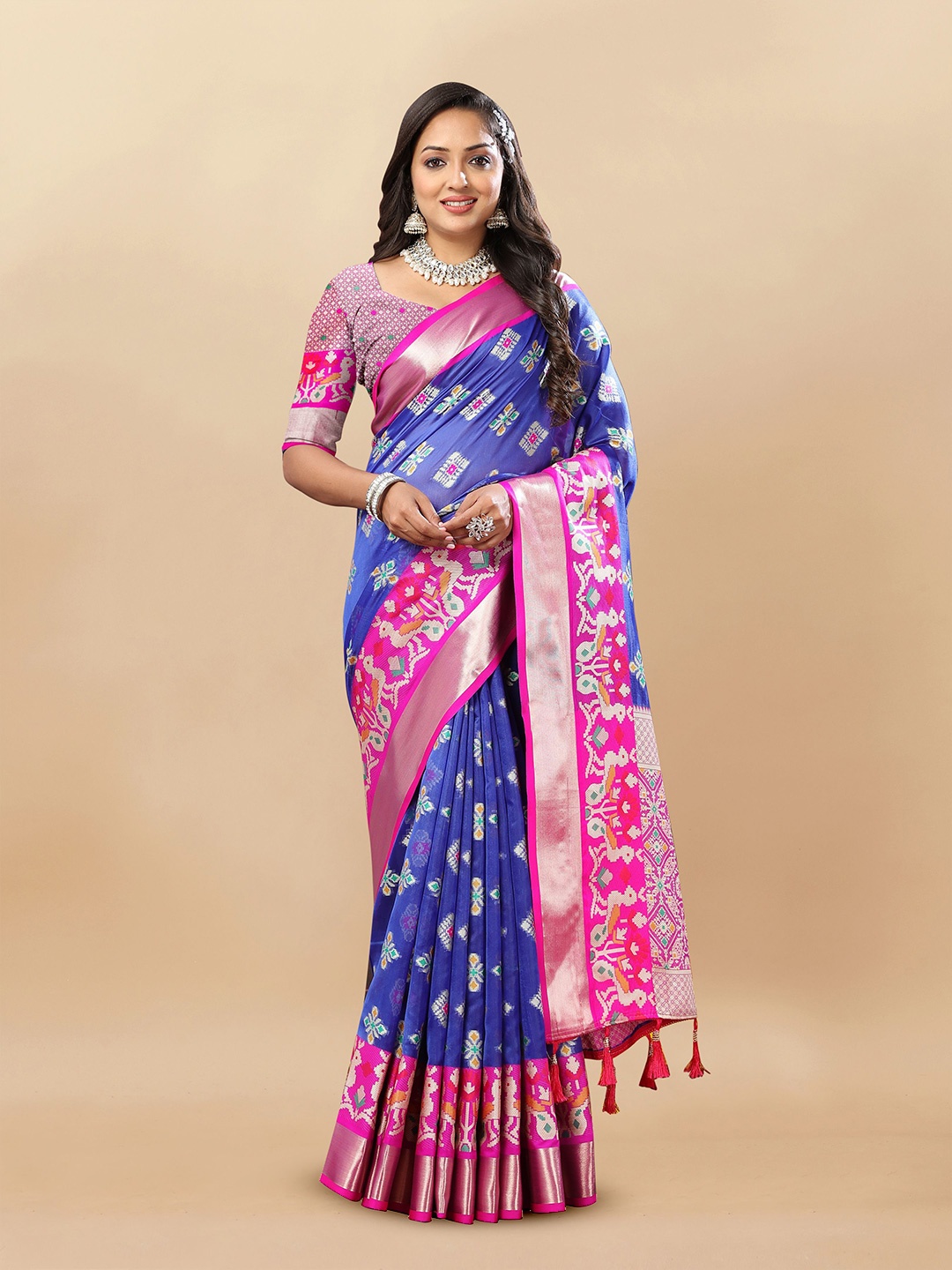 

Upalksh Woven Design Zari Banarasi Saree, Blue