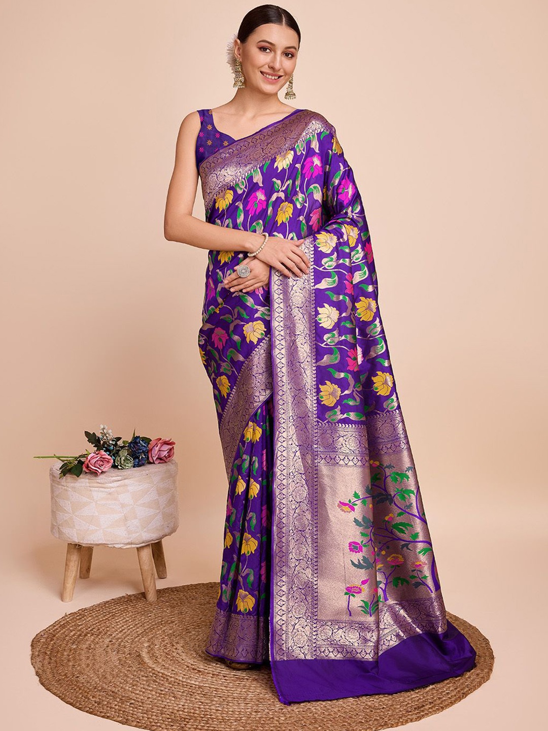 

Sarvada Floral Zari Pure Silk Paithani Saree, Violet