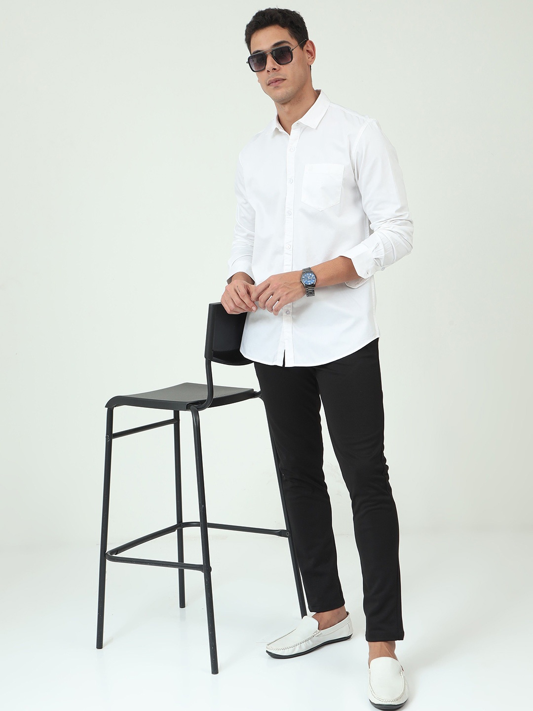 

SORATIA Men Solid Slim Fit Pocket Casual Shirt, White