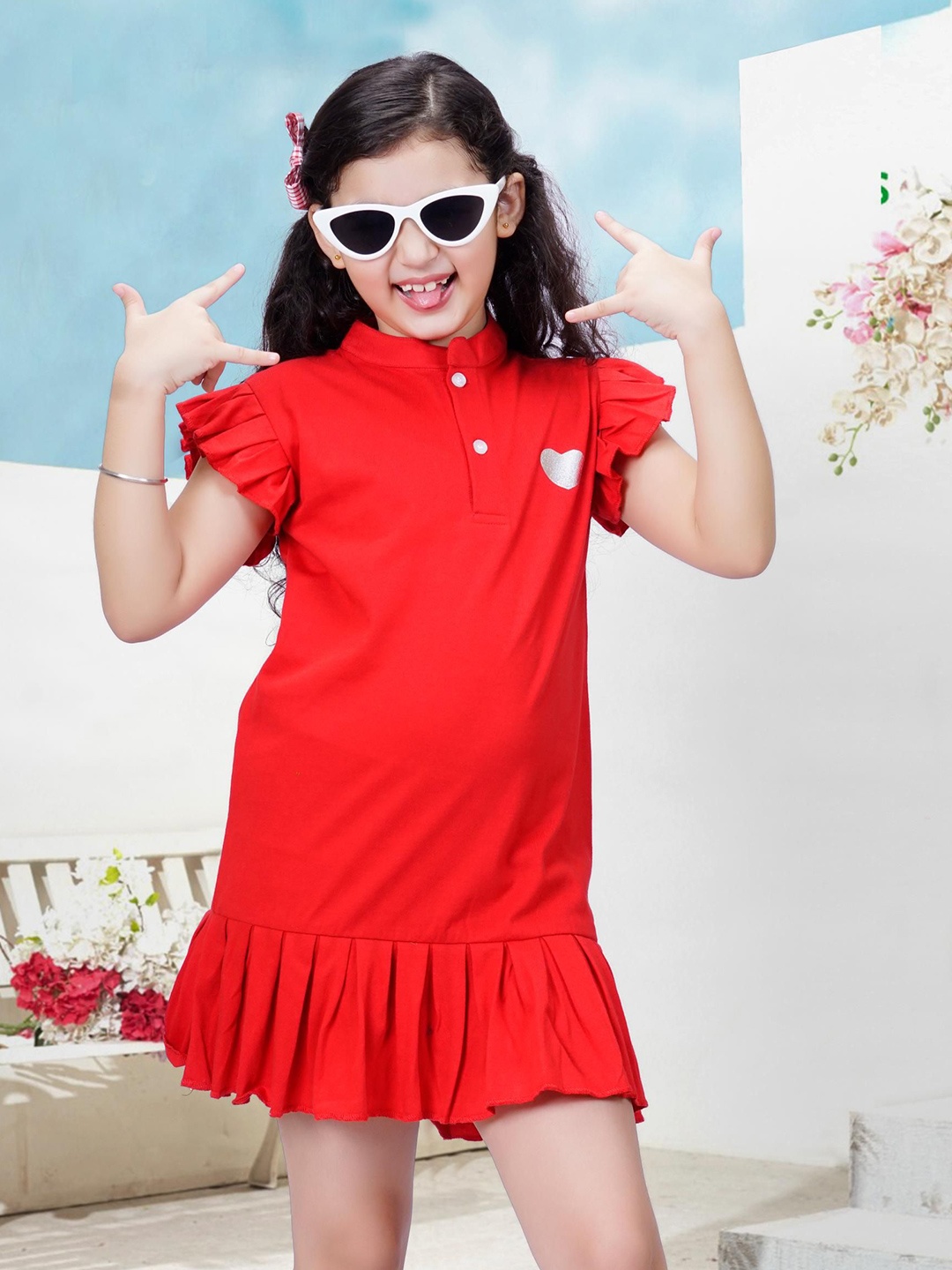 

BAESD Solid Round Neck Above knee Flutter sleeve Drop Waist Top, Red