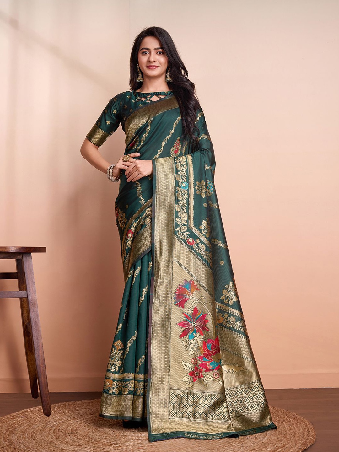 

RICH & ROMAN Ethnic Motifs Zari Pure Silk Banarasi Saree, Green
