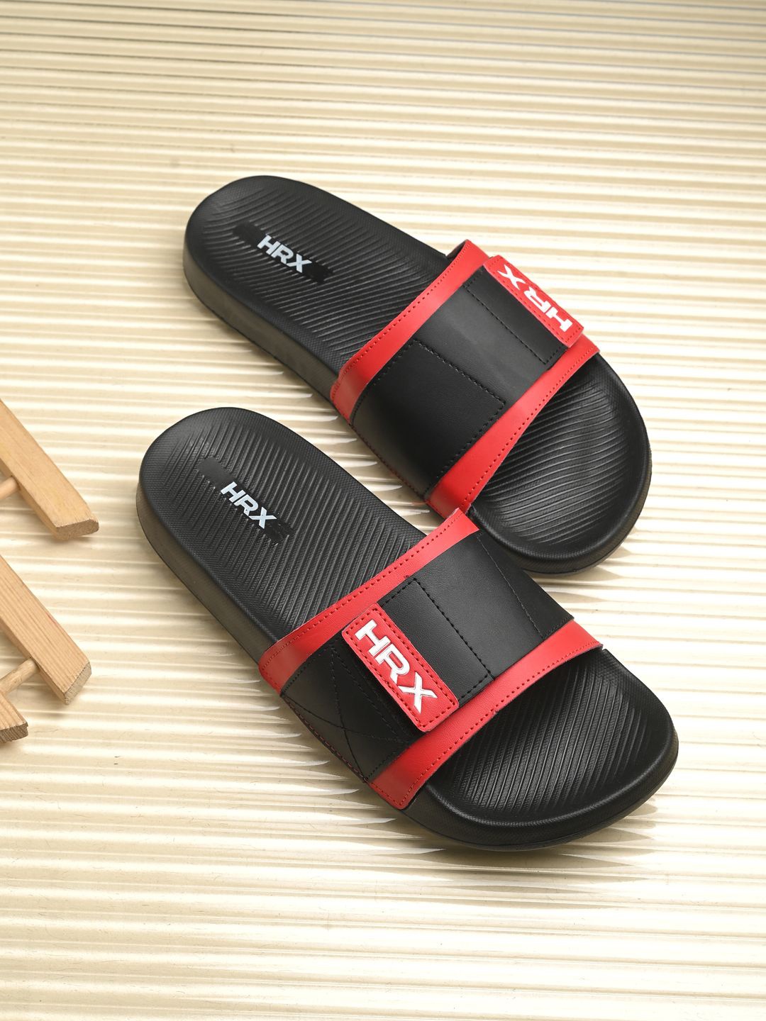 

HRX by Hrithik Roshan Men Synthetic Velcro Sliders, Black