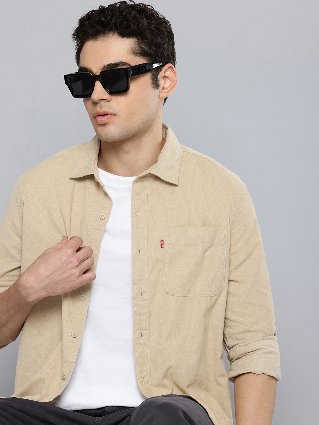 Levis Slim Fit Corduroy Pure Cotton Casual Shirt, Beige