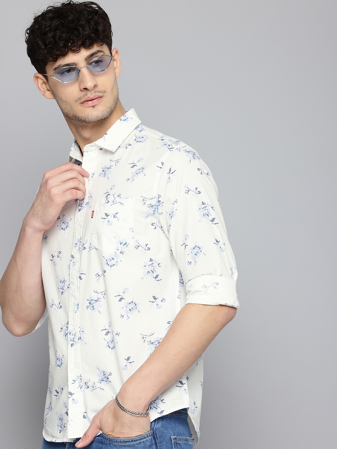 

Levis Slim Fit Floral Opaque Printed Casual Shirt, White
