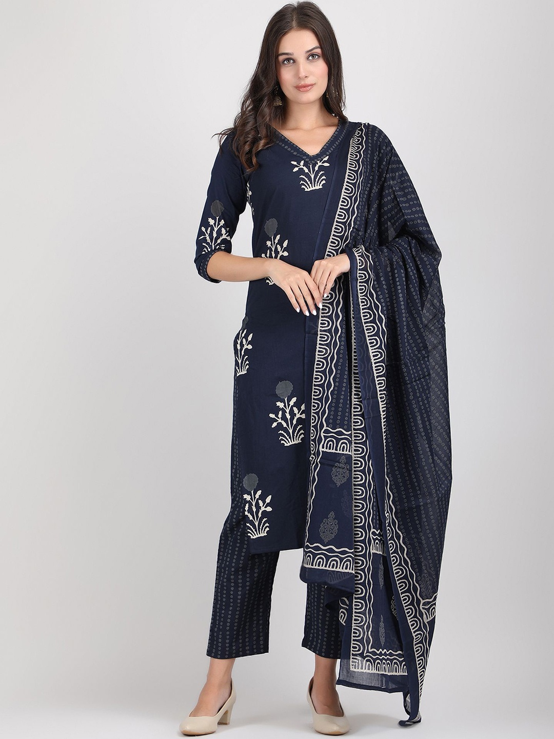 

Arayna Floral Printed Regular Pure Cotton Kurta With Trousers & Dupatta, Navy blue