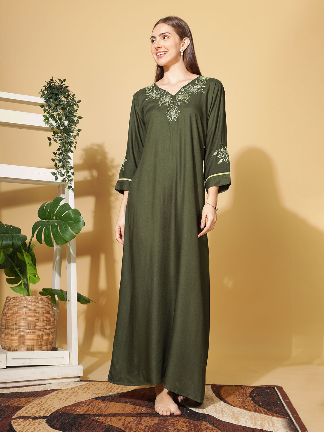 

9shines Label Floral Embroidered V-Neck Maxi Nightdress, Green