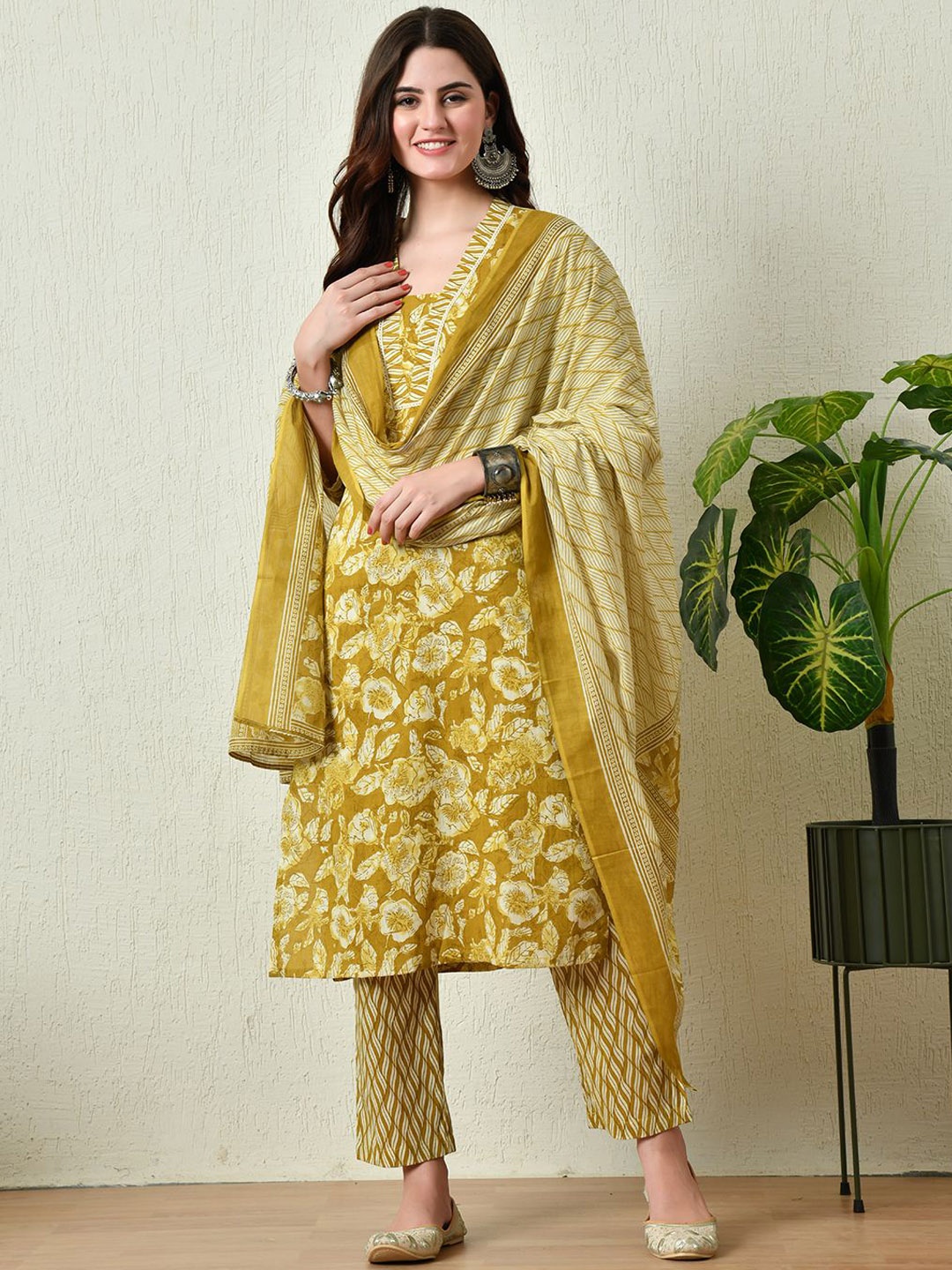 

Akshatani Floral Printed V-Neck Pure Cotton Kurta With Trousers & Dupatta, Mustard