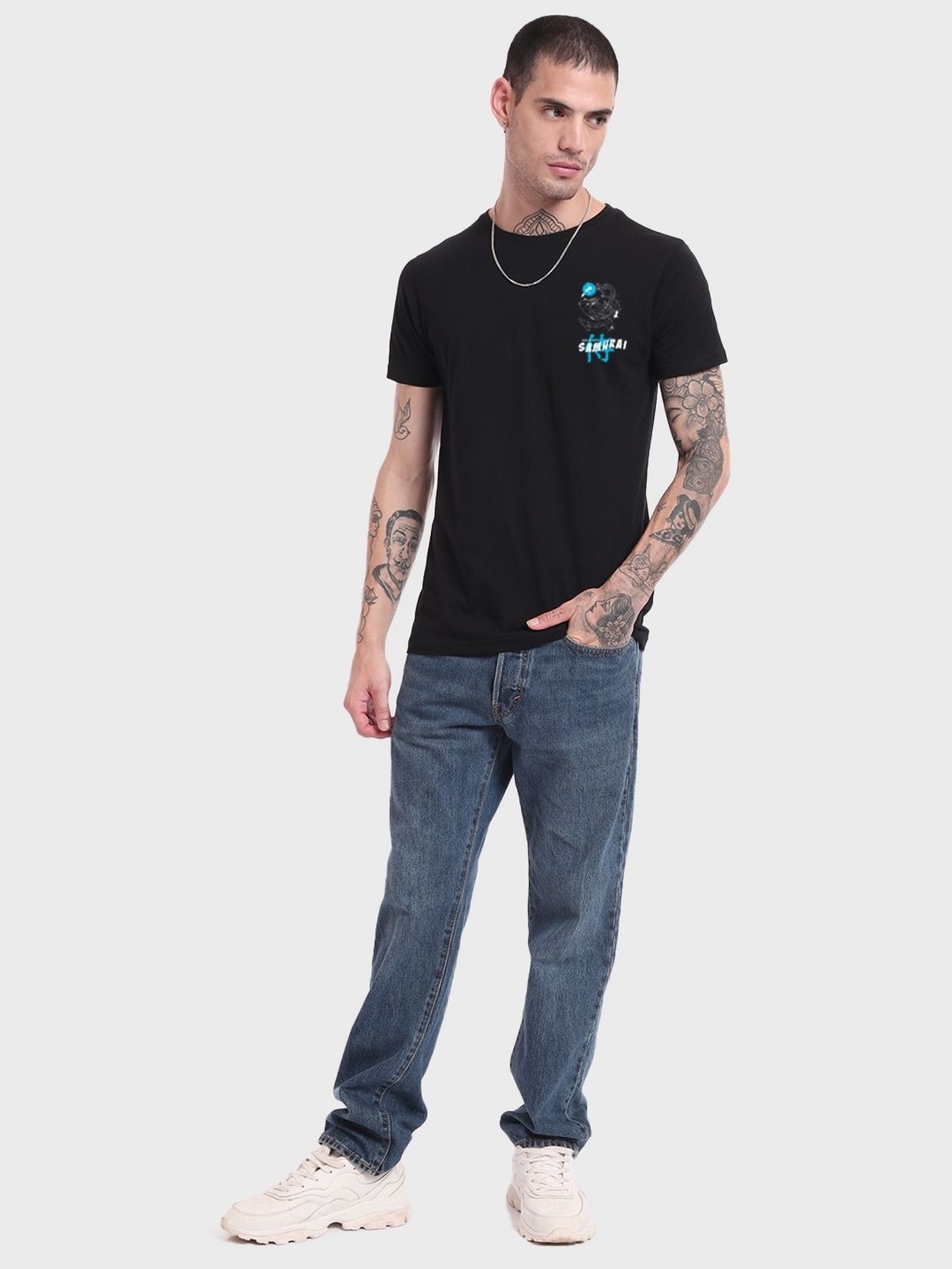 

Bewakoof Men Graphic Printed Pure Cotton T-shirt, Black
