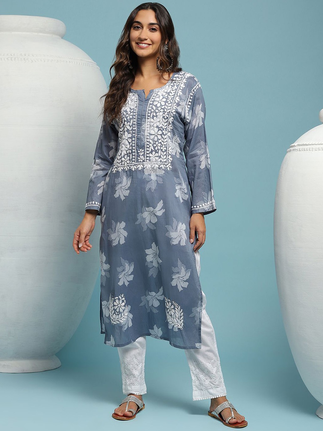 

House of Chikankari Embroidered Chikankari Cotton Straight Kurta, Grey