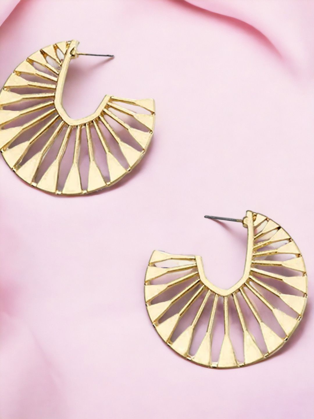 

OOMPH Contemporary Half Hoop Earrings, Gold