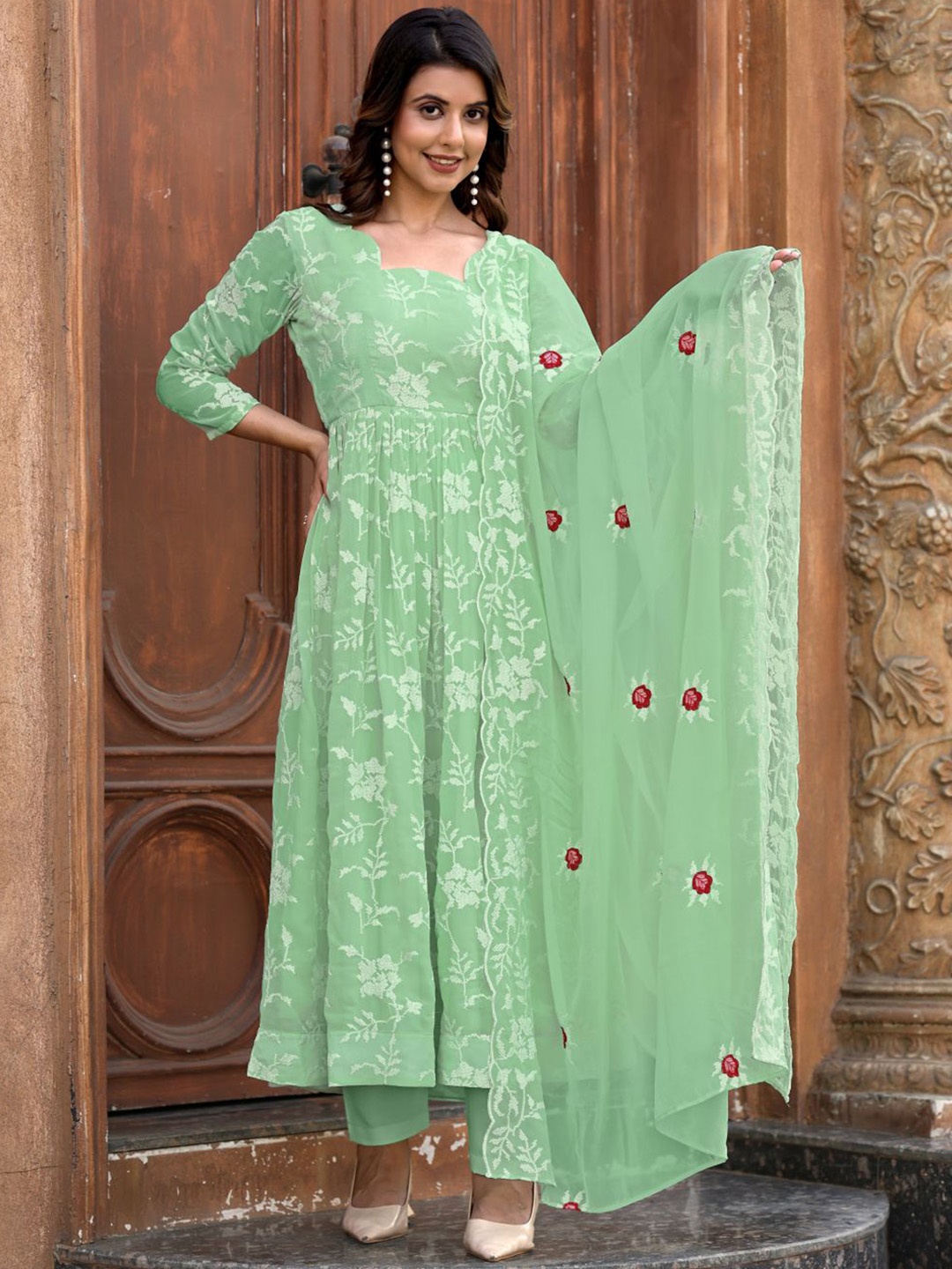 

TextileNow Floral Embroidered Thread Work Anarkali Kurta With Trousers & Dupatta, Green