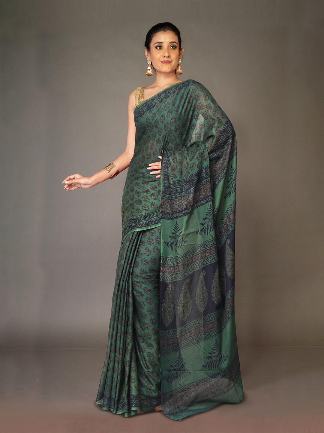 

Unnati Silks Ethnic Motifs Pure Cotton Handloom Bagh Saree, Green