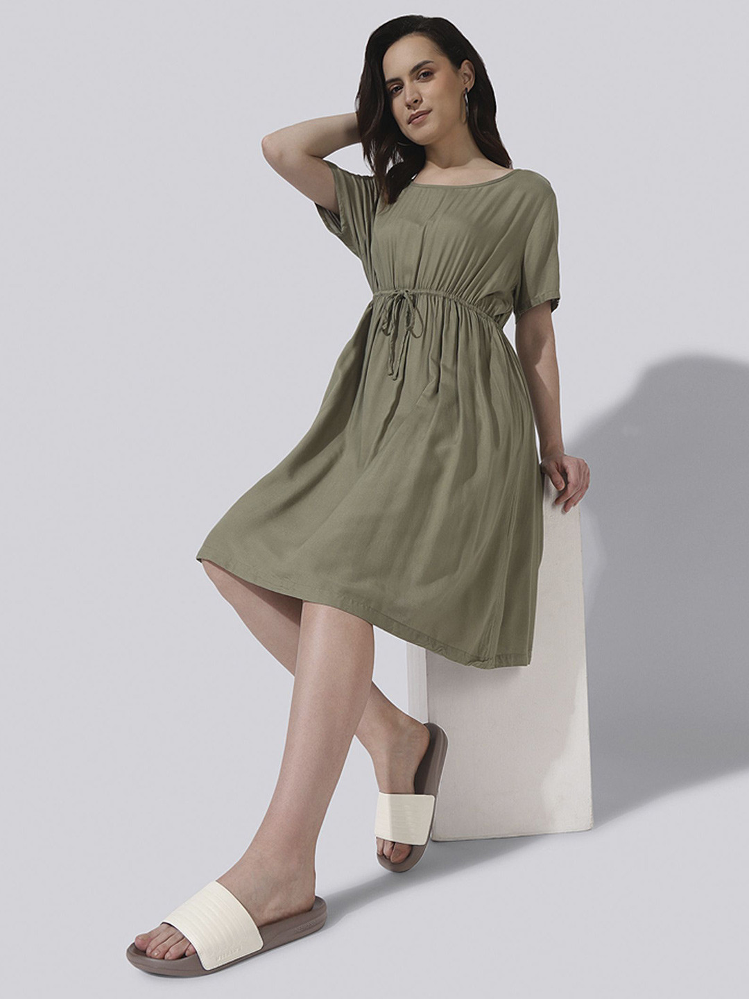 

NEEMANS Women Rubber Sliders, Brown