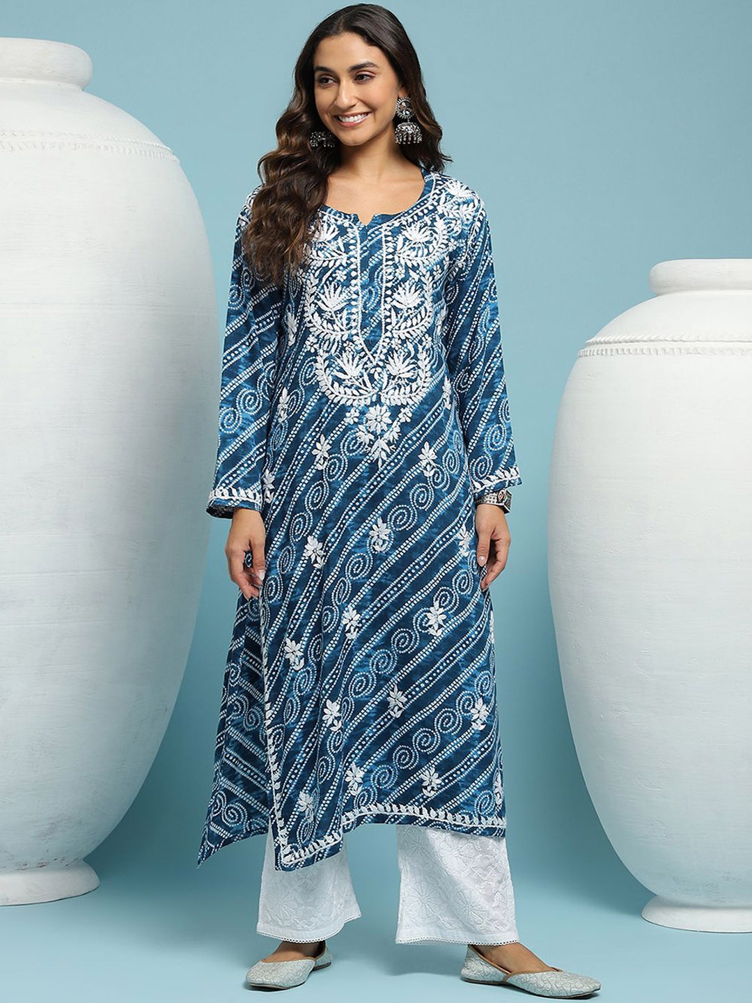 

House of Chikankari Ethnic Motifs Printed Thread Work Straight Kurta, Blue