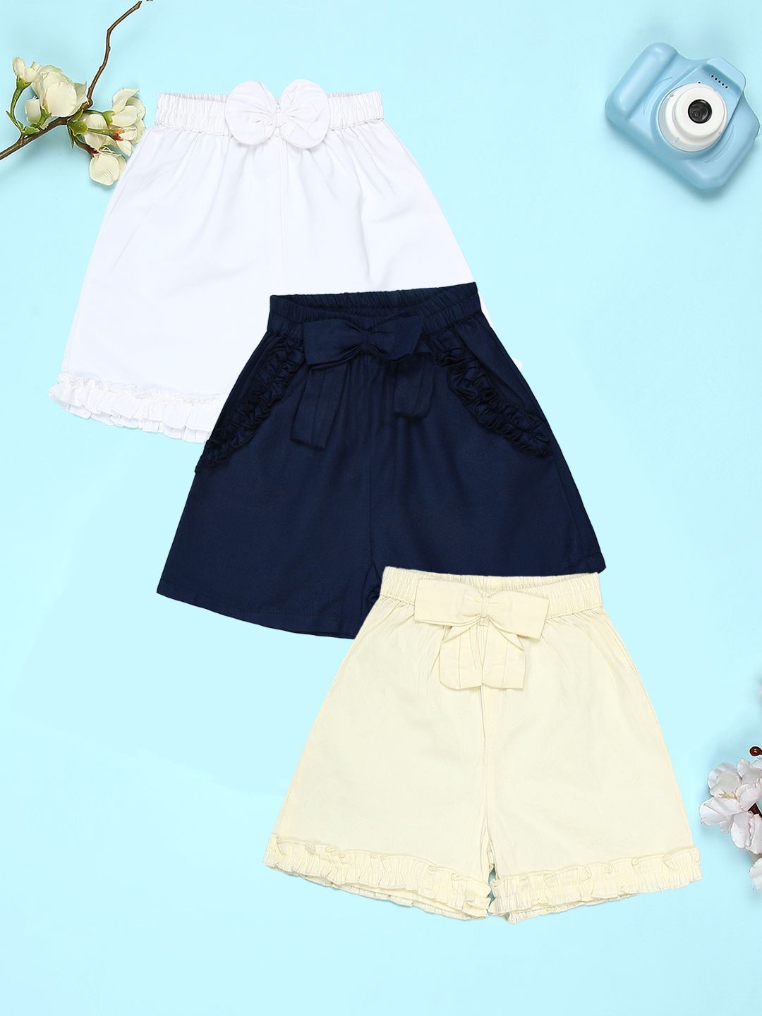 

Cutiekins Girls Pack Of 3 Mid-Rise Cotton Regular Shorts, White
