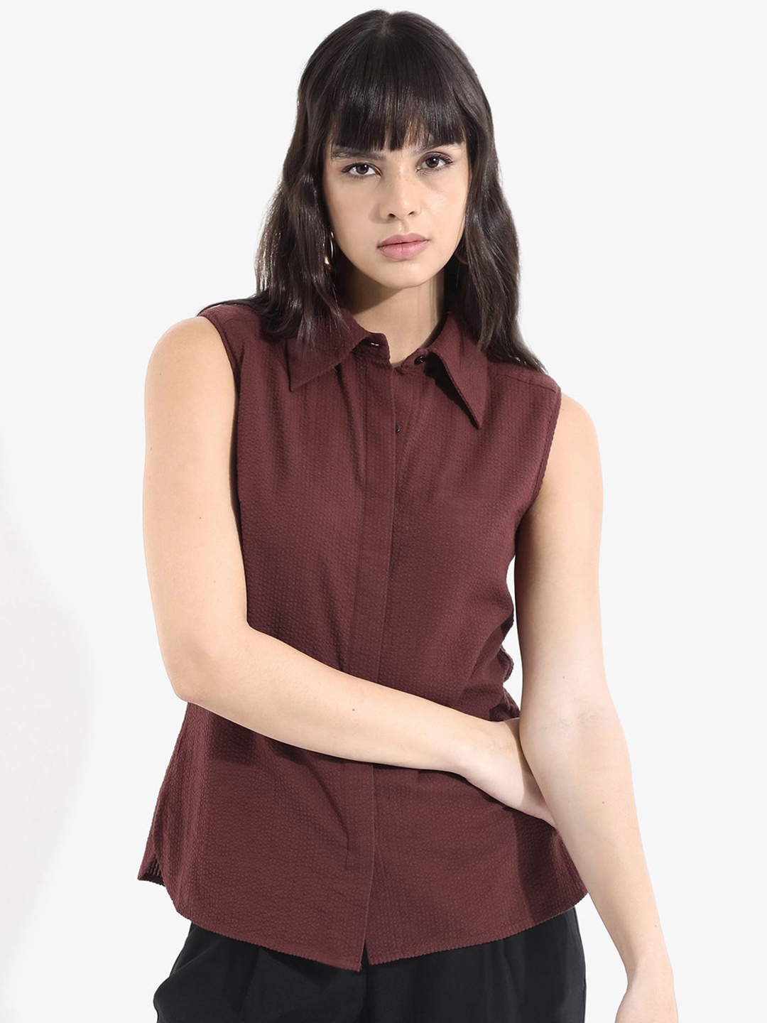 

RAREISM Women Opaque Sleeveless Casual Shirt, Brown