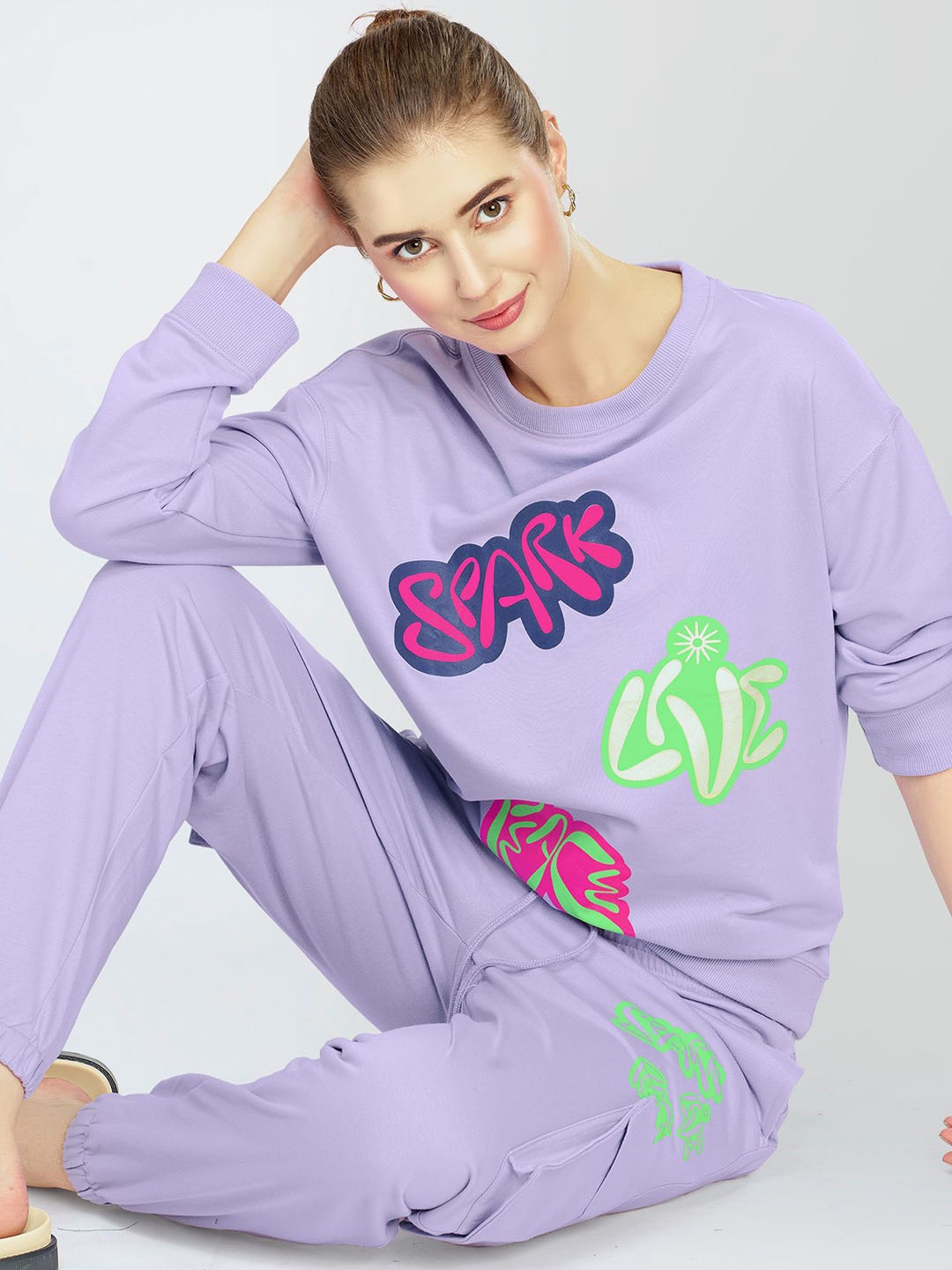 Zeyo Typography Printed Round Neck Sweatshirt With Joggers Co-Ords, Lavender