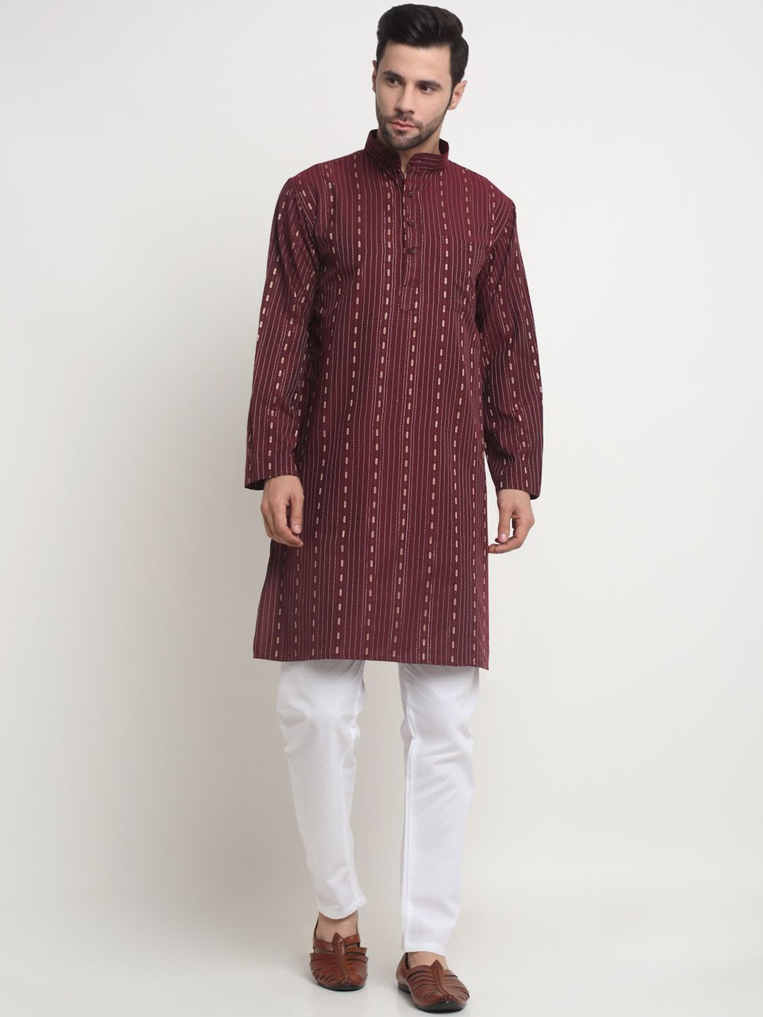 

Arrabi Striped Mandarin Collar Regular Pure Cotton Kurta with Pyjamas, Maroon