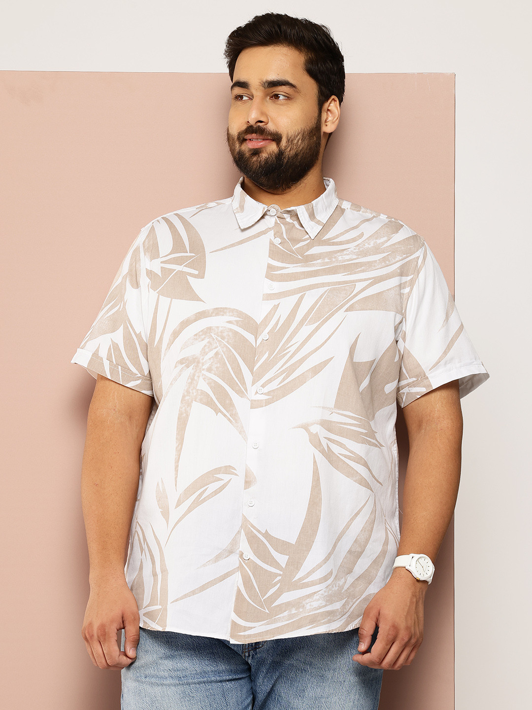 

Sztori Men Plus Size Floral Printed Casual Shirt, Beige