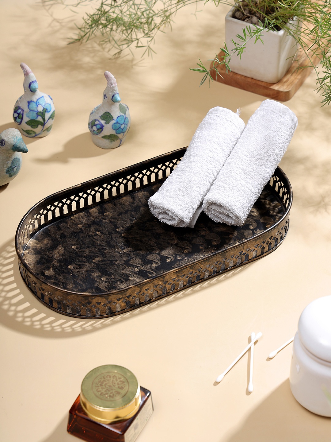 

DULI Black & Brown Oval Shaped Serving Tray