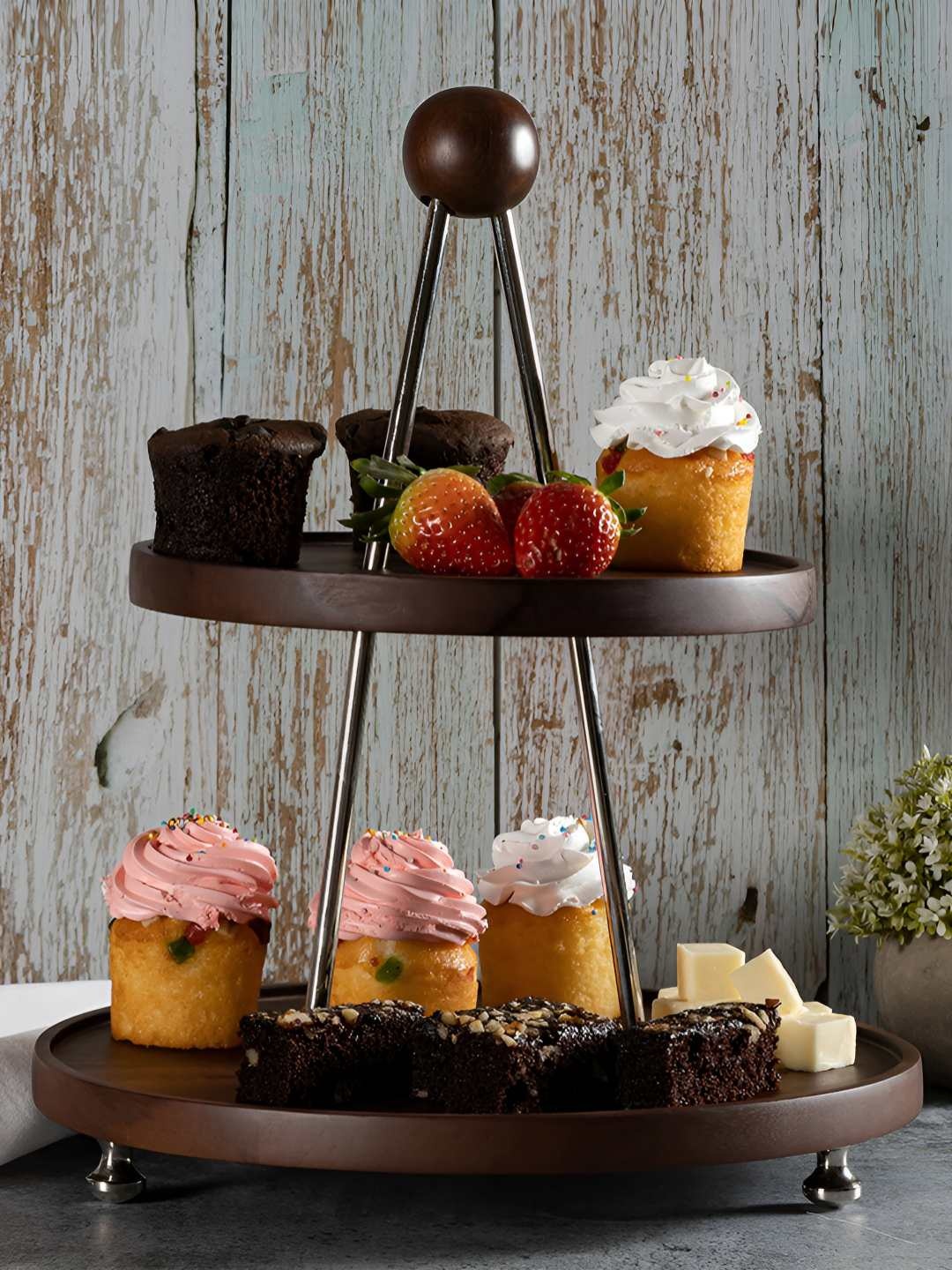 

Metalsmith Brown Wooden Triangle Shaped Cake Stand