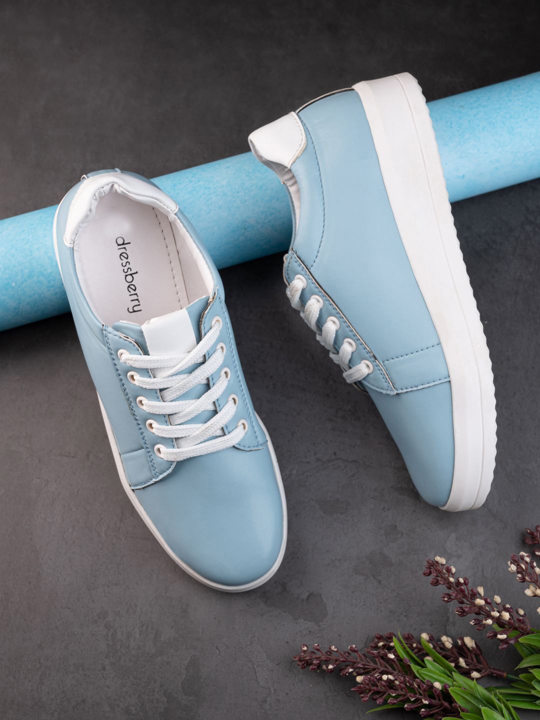 

DressBerry Women Blue Round Toe Comfort Insole Lightweight Sneakers