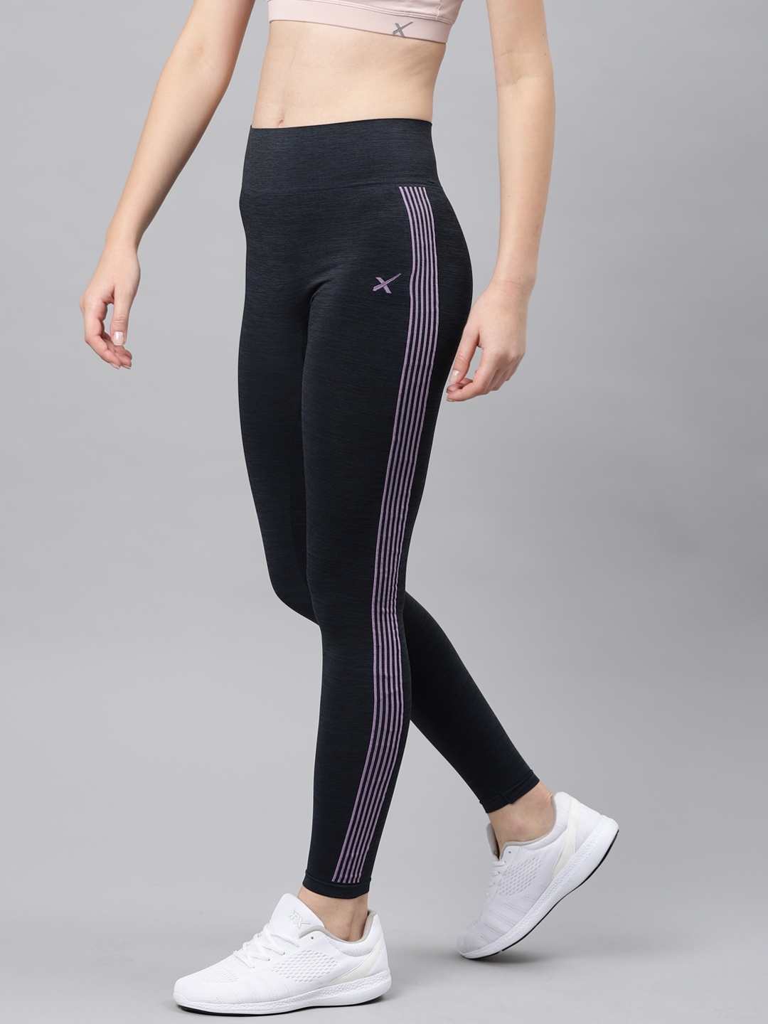 

HRX by Hrithik Roshan Women Navy Blue Solid Seamless Tights