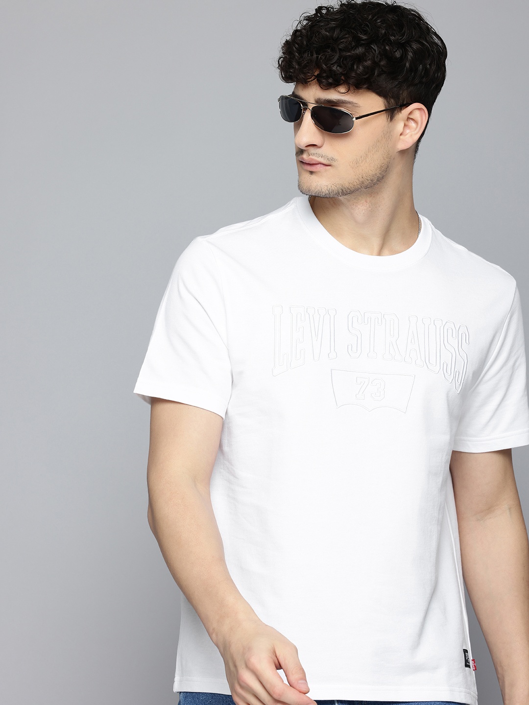 

Levis Brand Logo Embroidered Pure Cotton T-shirt, White