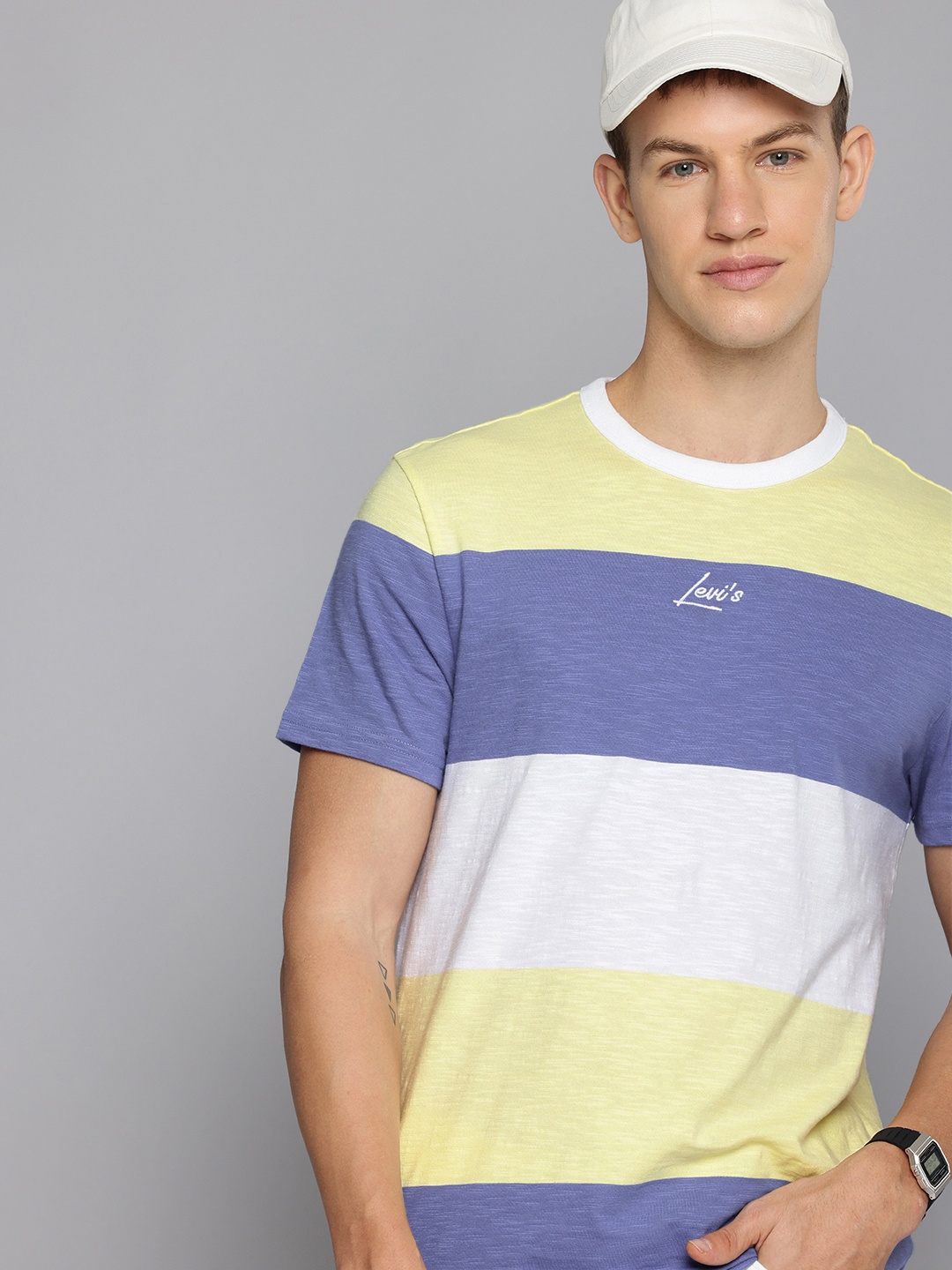 

Levis Colourblocked Pure Cotton Slim Fit T-shirt, Multi