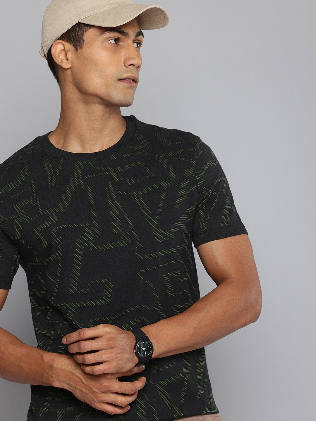 

Levis Typography Self Design T-shirt, Black