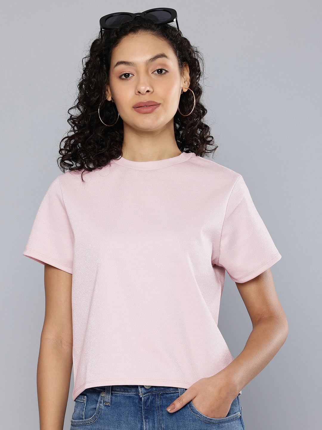 

Levis Embellished Drop-Shoulder Sleeves T-shirt, Pink