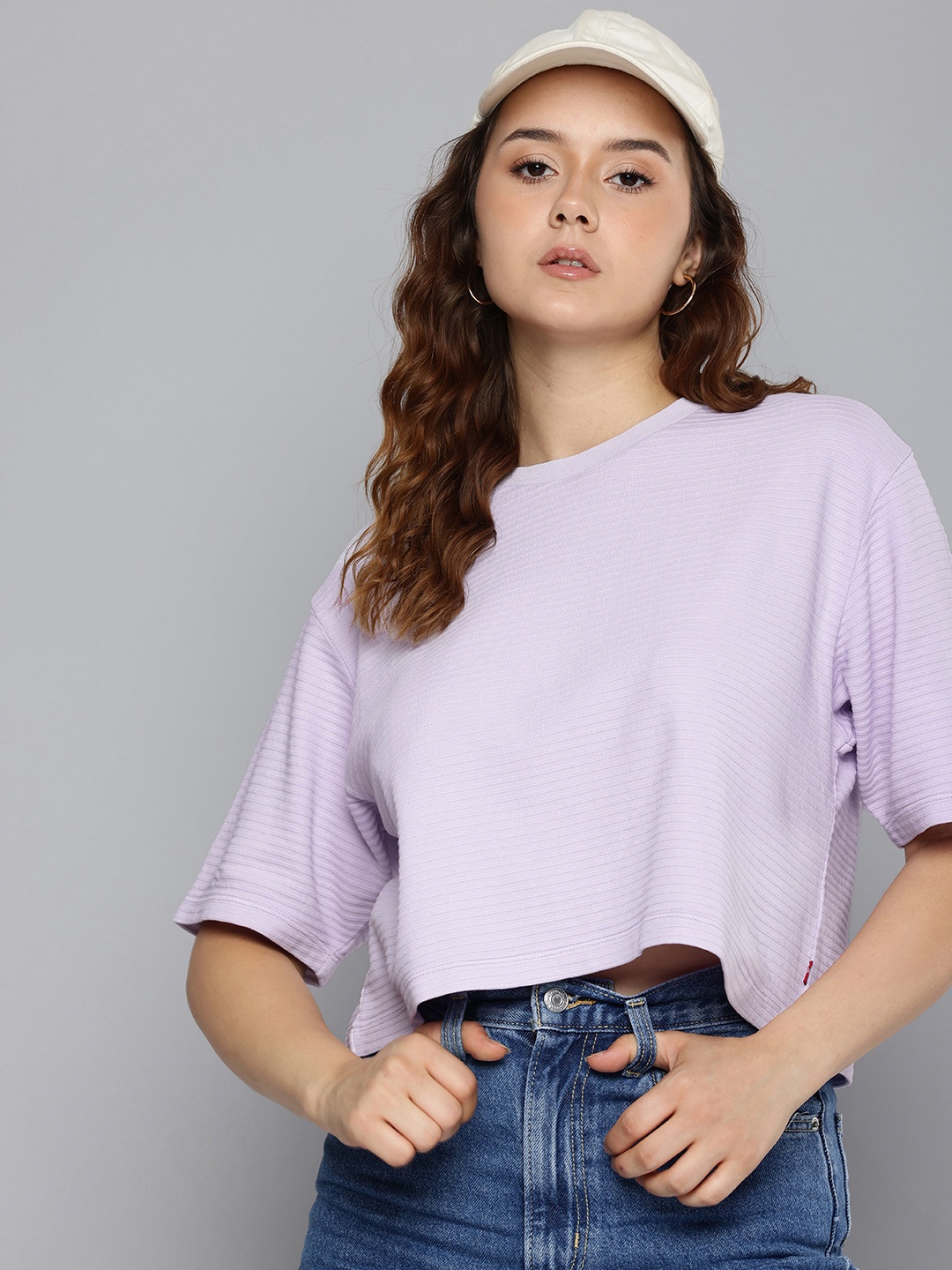 

Levis Textured Drop-Shoulder Sleeves Pure Cotton Relaxed Fit T-shirt, Lavender