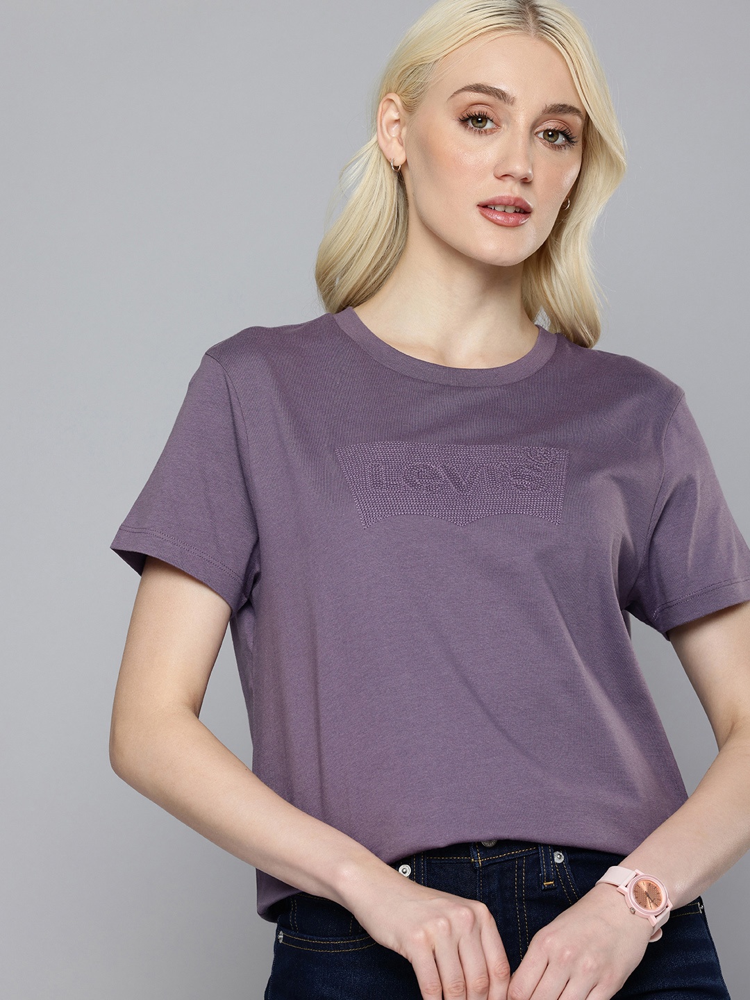 

Levis Brand Logo Embroidered Pure Cotton T-shirt, Purple