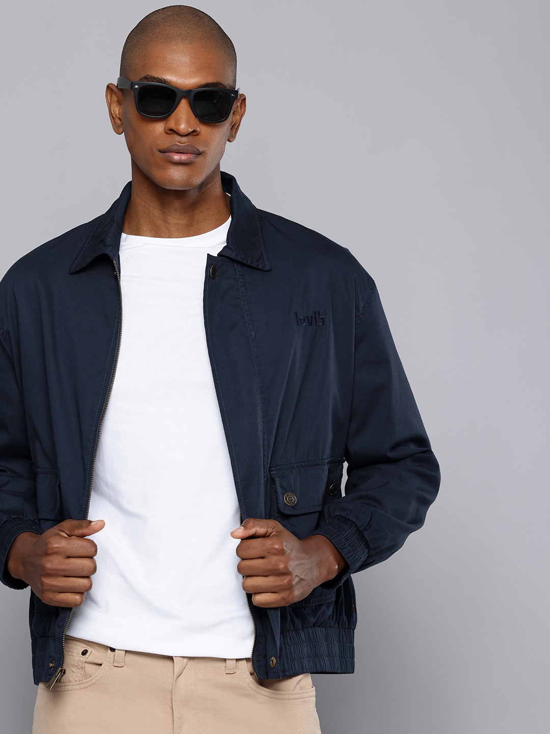 

Levis Spread Collar Pure Cotton Tailored Jacket, Navy blue