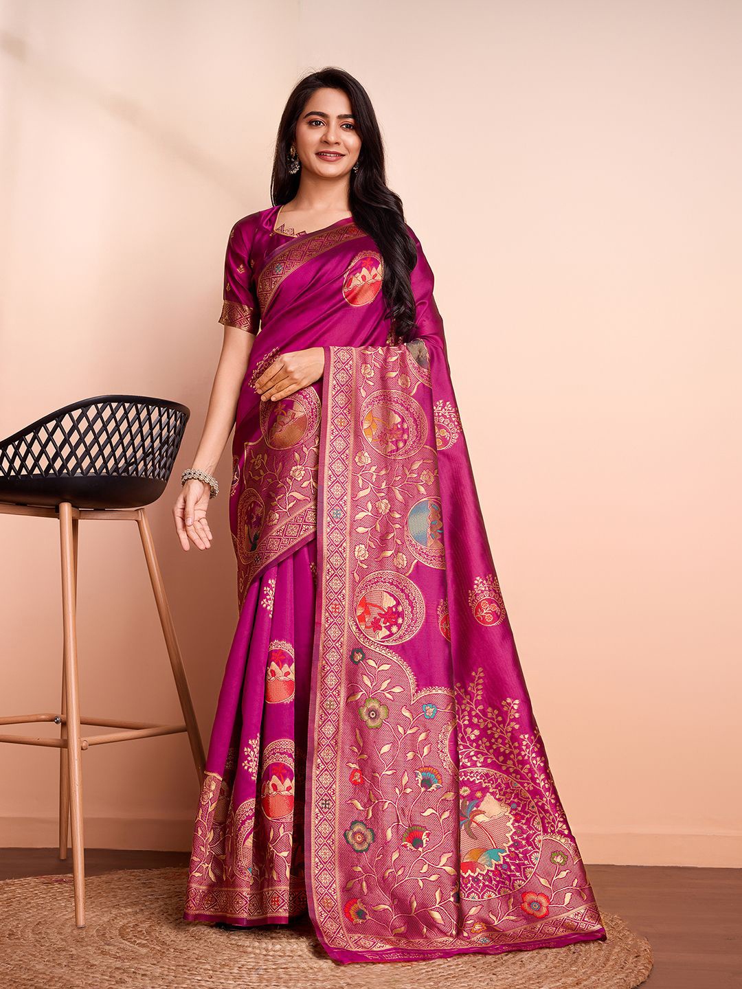 

RICH & ROMAN Ethnic Motif Zari Woven Pure Silk Banarasi Saree, Magenta