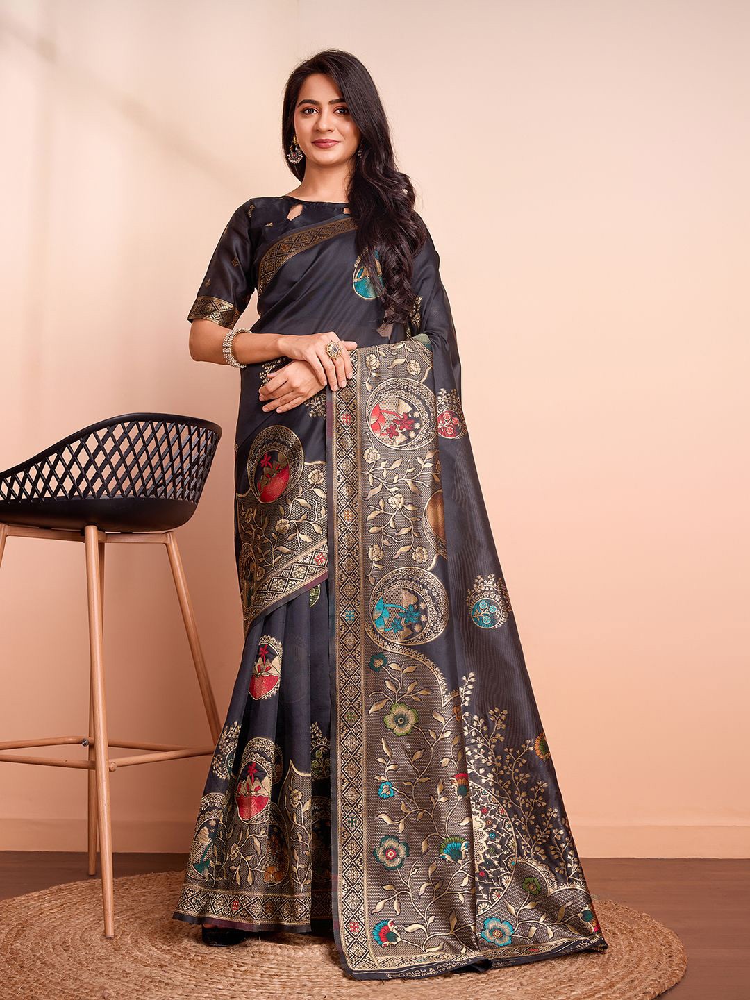 

RICH & ROMAN Ethnic Motifs Zari Woven Pure Silk Banarasi Saree, Black