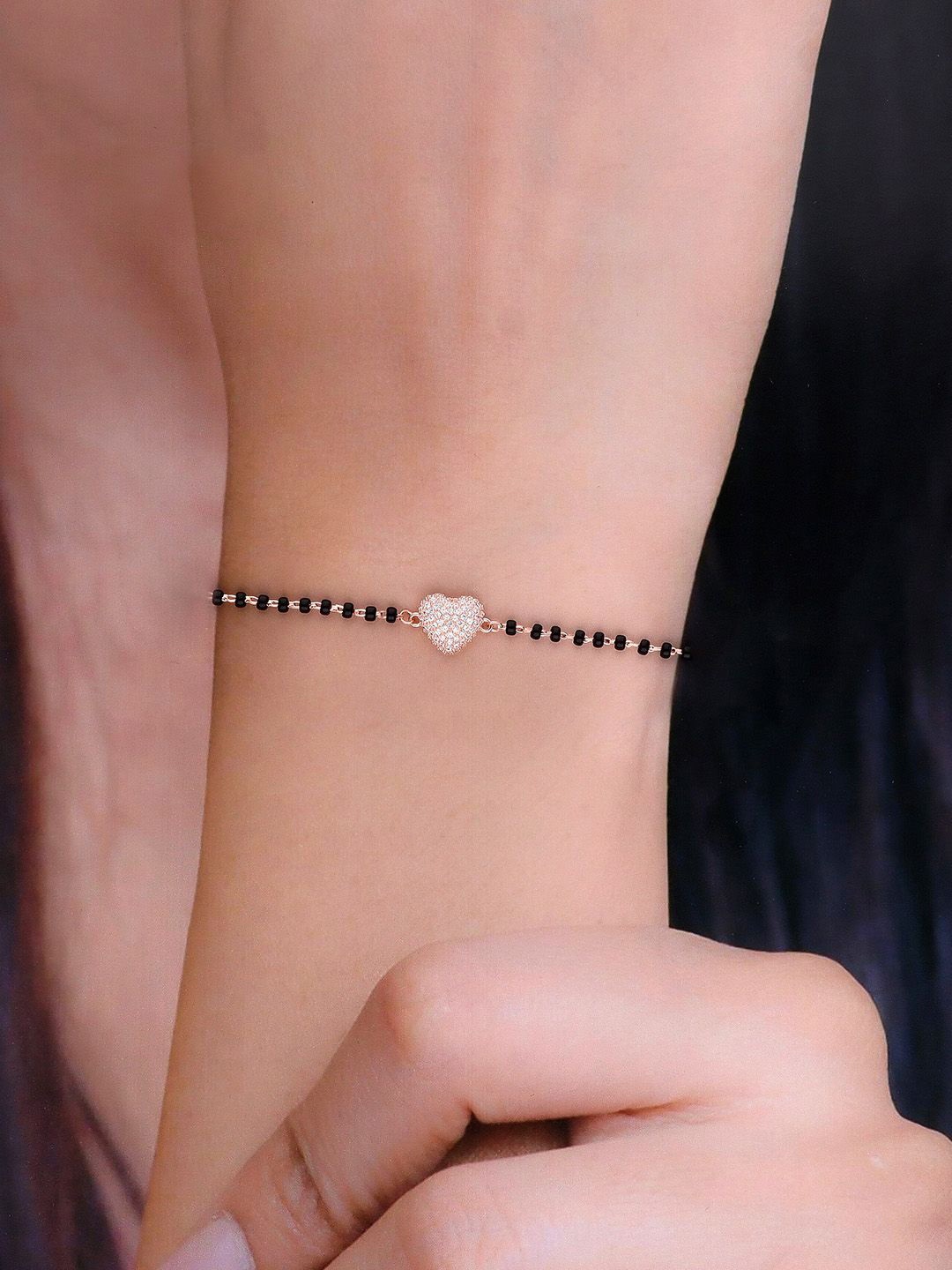 

KAI JEWEL Sterling Silver Rose-Gold Plated CZ-Studded Heart Shaped Hand Mangalsutra
