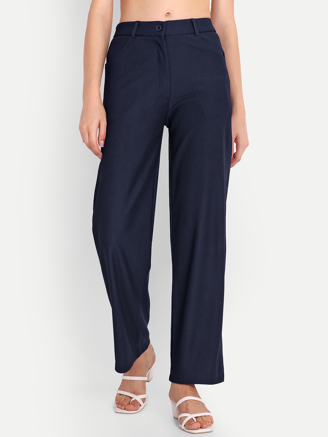 

FNOCKS Women Relaxed Straight Leg Straight Fit High-Rise Trousers, Navy blue