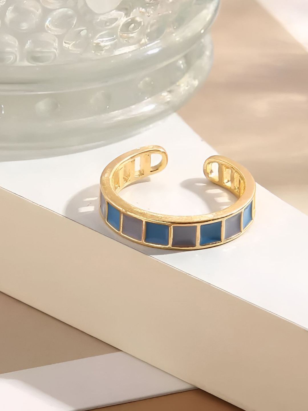 

Goho Stone Studded Finger Ring, Gold