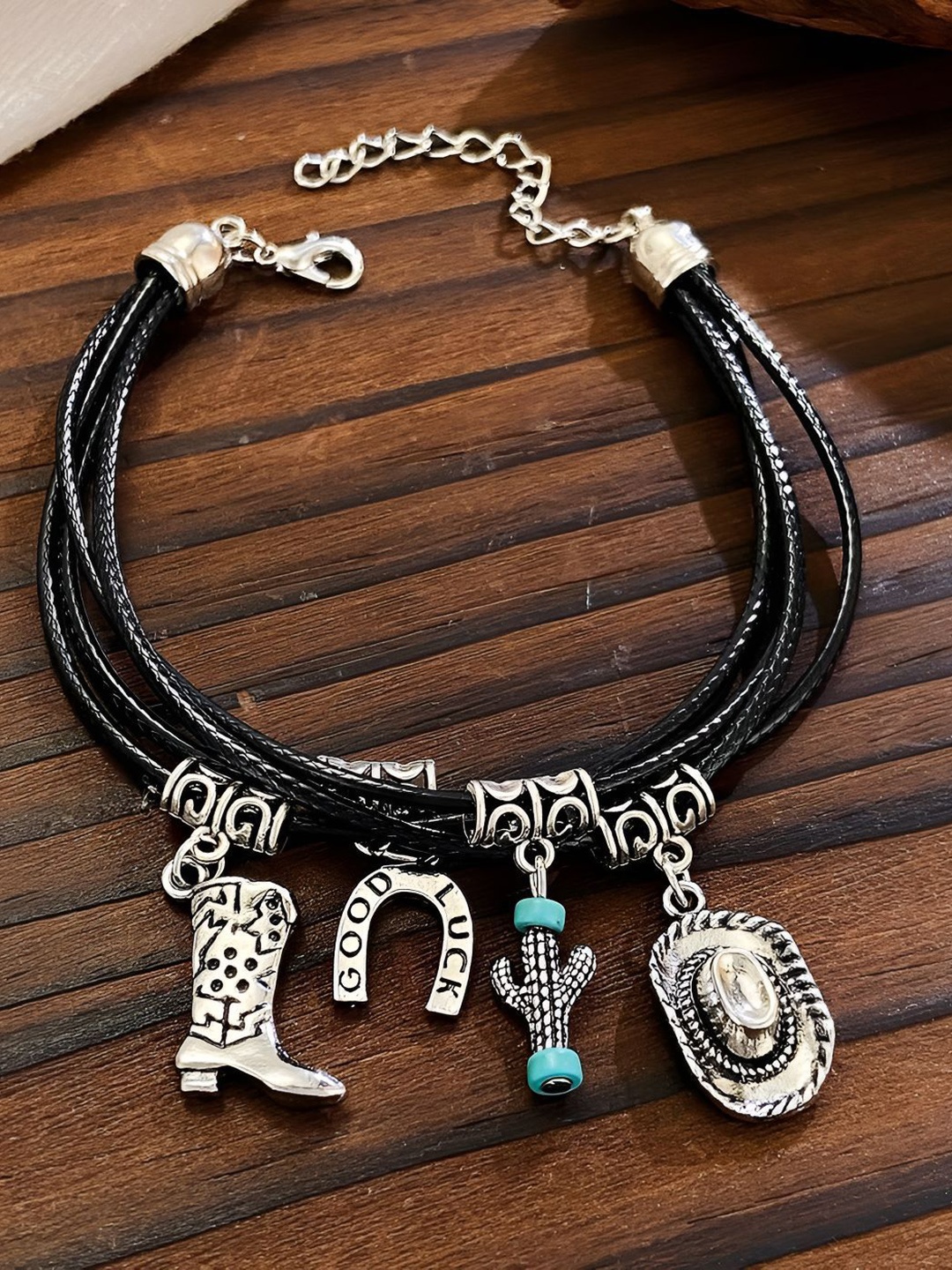 Goho Charm Bracelet, Silver
