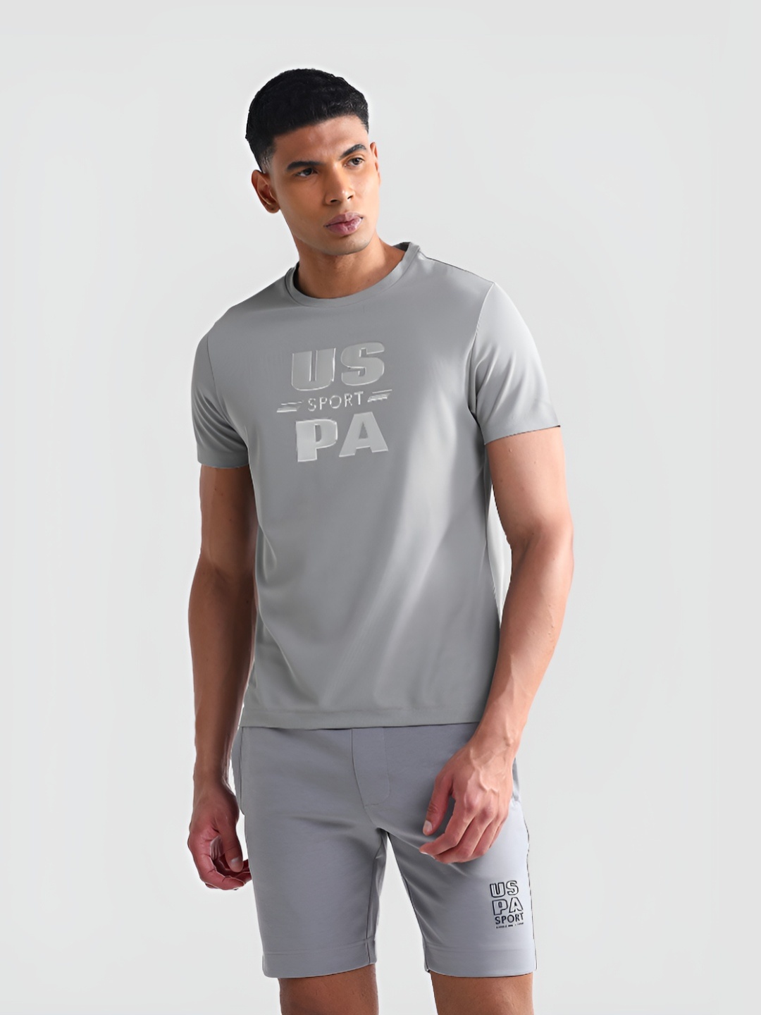 

U.S. Polo Assn. Men Brand Logo Printed Round Neck Slim Fit T-shirt, Grey