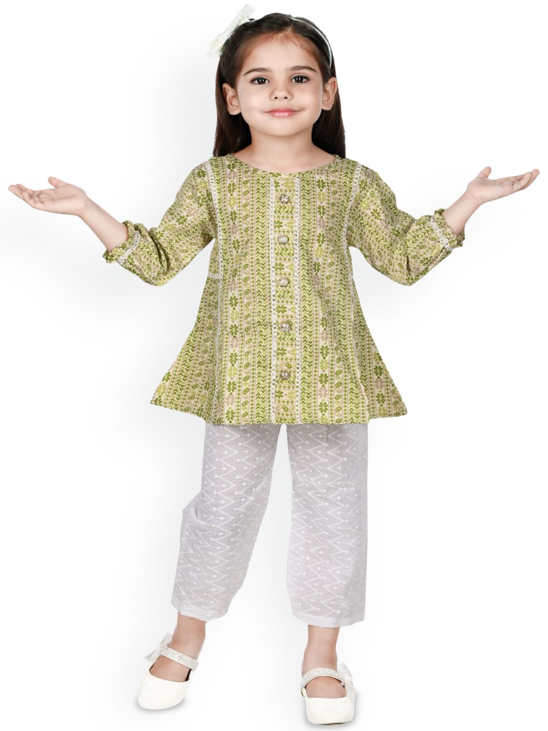 

BAESD Girls Ethnic Motifs Printed A-Line Cotton Kurta with Trousers, Green