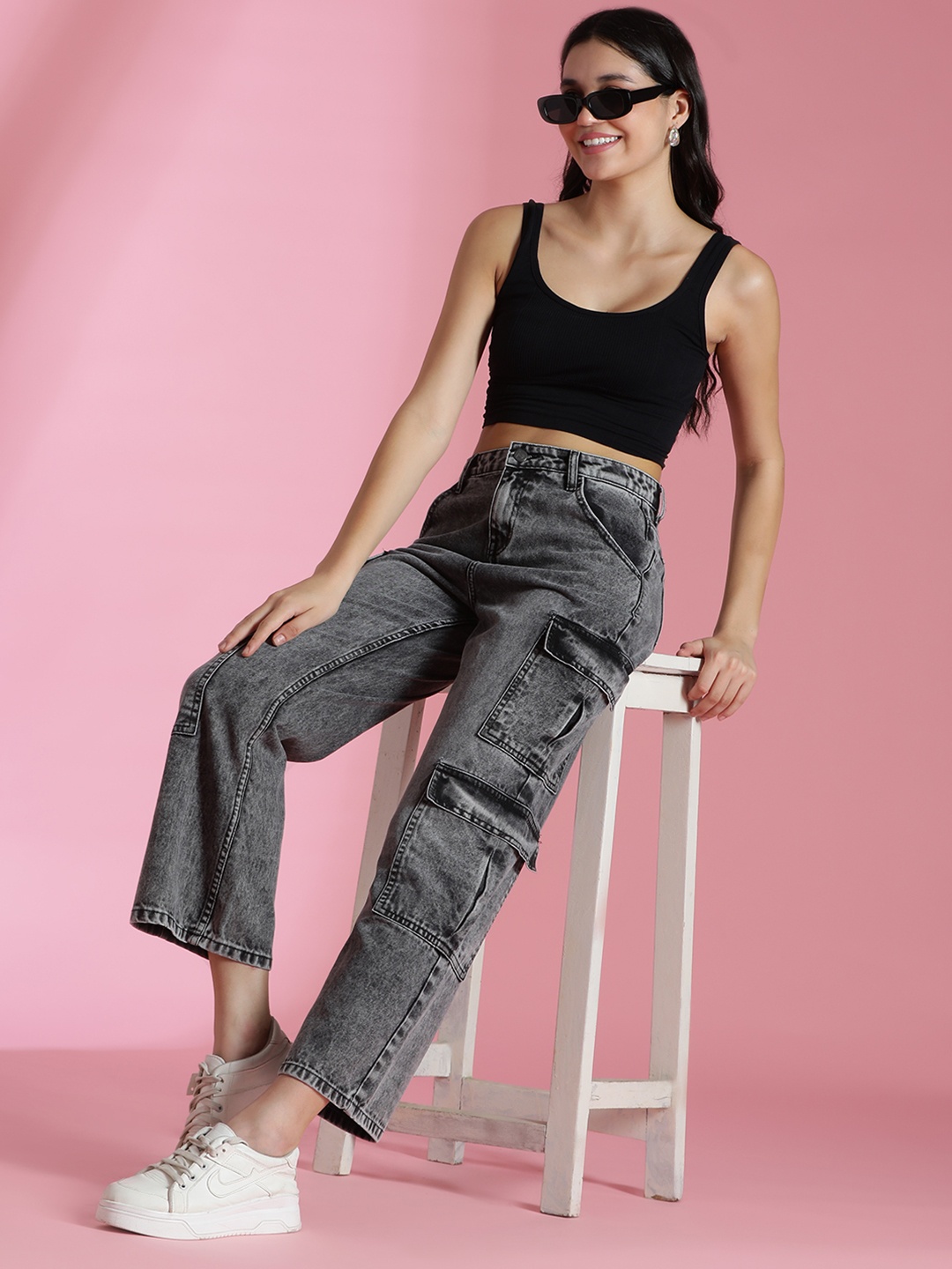 

Belliskey Women Relaxed Fit Clean Look Heavy Fade Whiskers Cargo Denim Jeans, Grey
