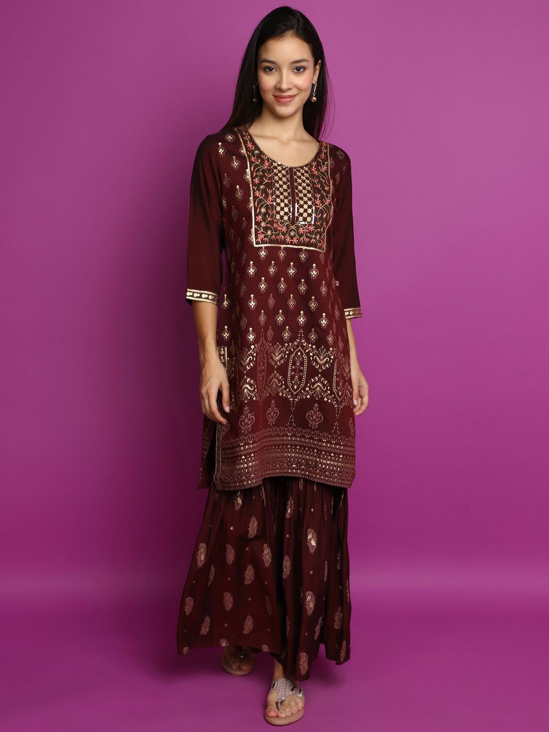 

V-Mart Ethnic Motifs Printed Thread Work Regular Kurta with Sharara, Maroon