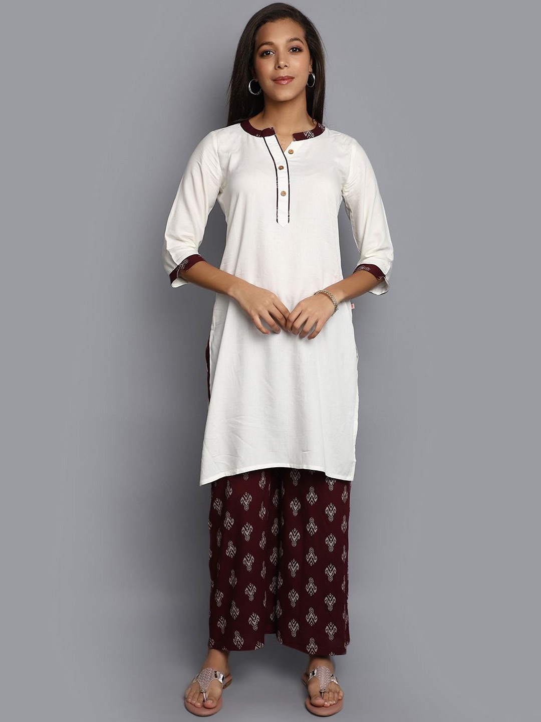 

V-Mart Round Neck Regular Kurta with Palazzos, Off white