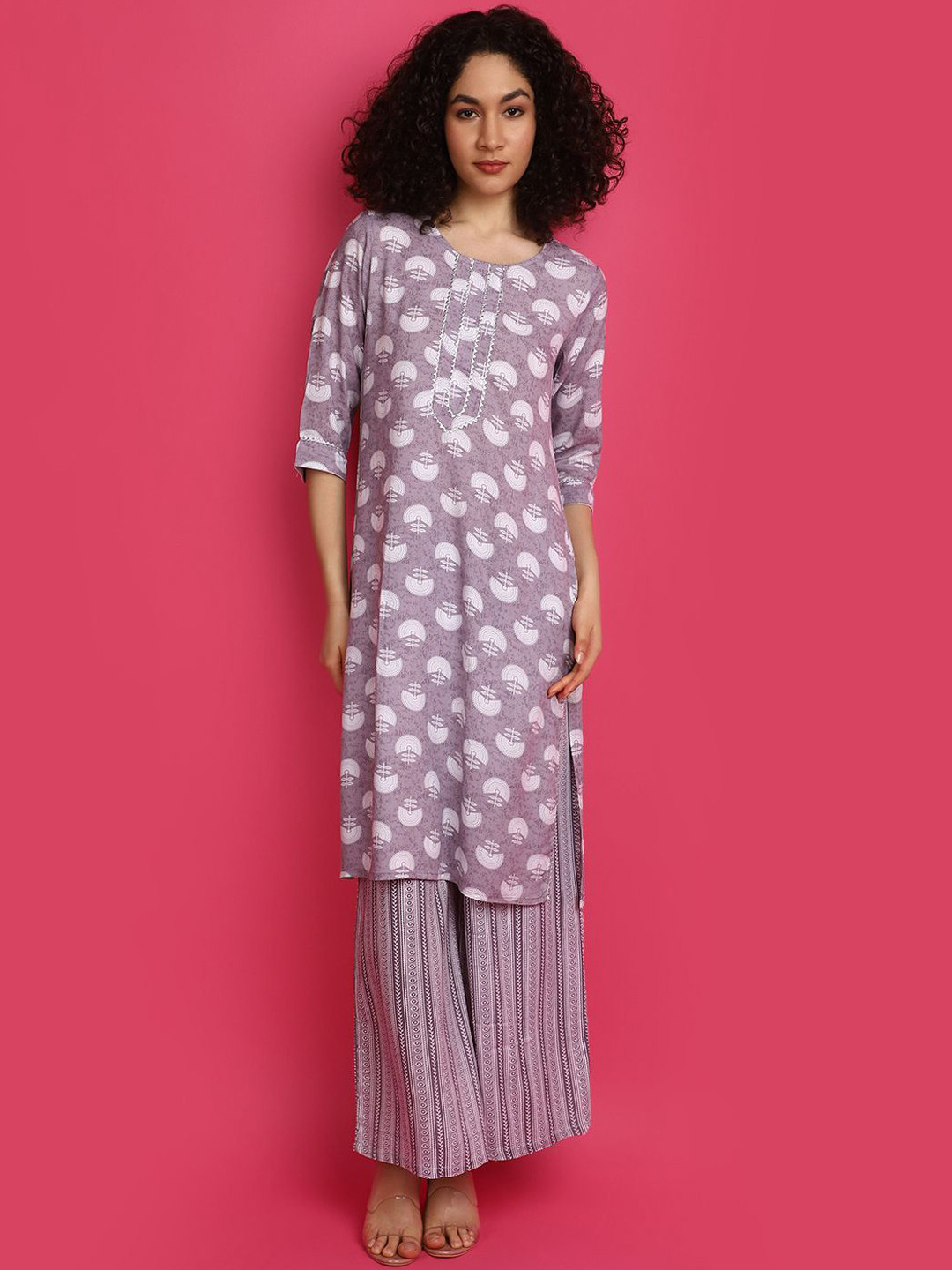 

V-Mart Ethnic Motifs Printed Gotta Patti Regular Kurta with Palazzos, Purple