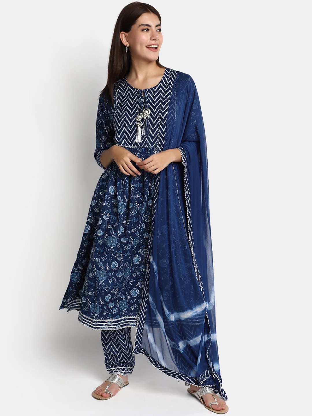 

V-Mart Floral Printed Gotta Patti Empire A-Line Kurta With Trousers & Dupatta, Blue