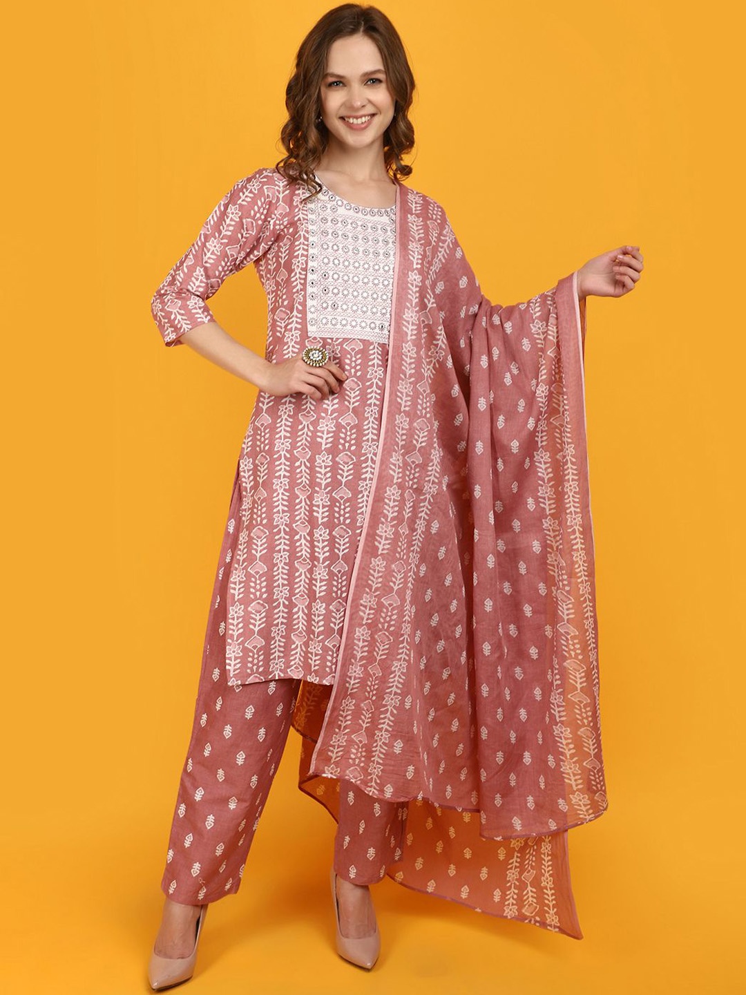 

V-Mart Floral Printed Straight Pure Cotton Kurta With Trousers & Dupatta, Pink